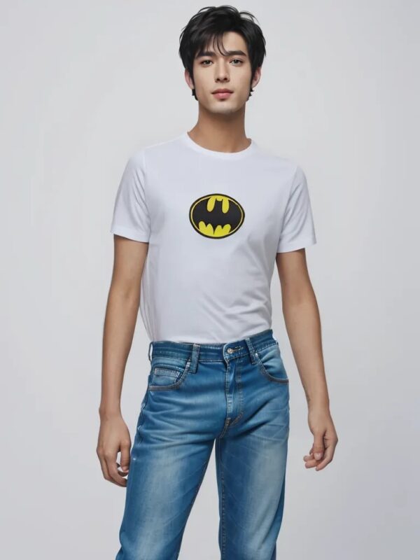 Classic Unisex Batman Logo T-Shirt